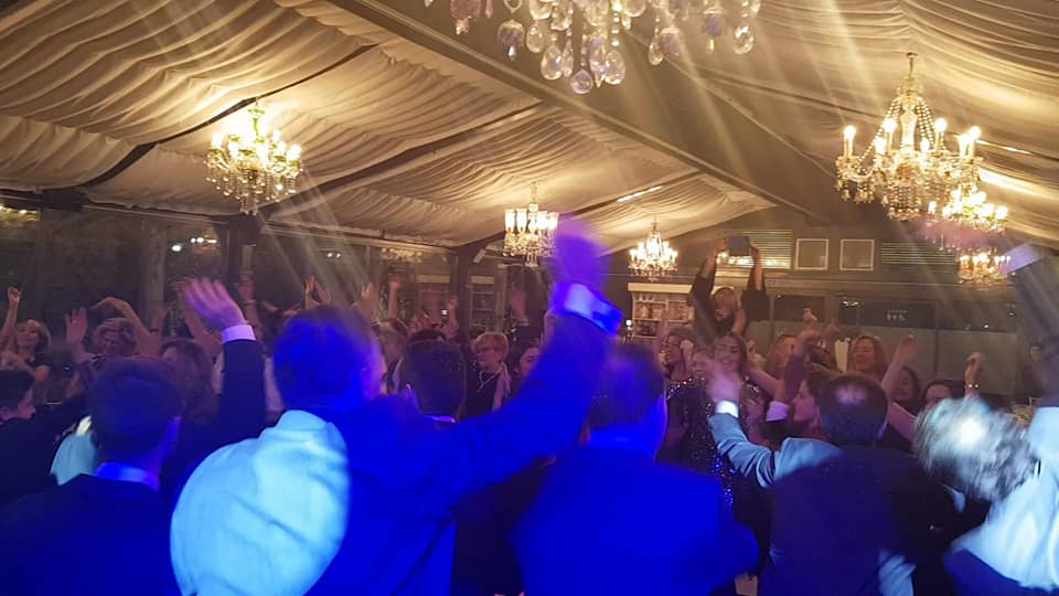 48412921_2383978414977579_5765676106602512384_n